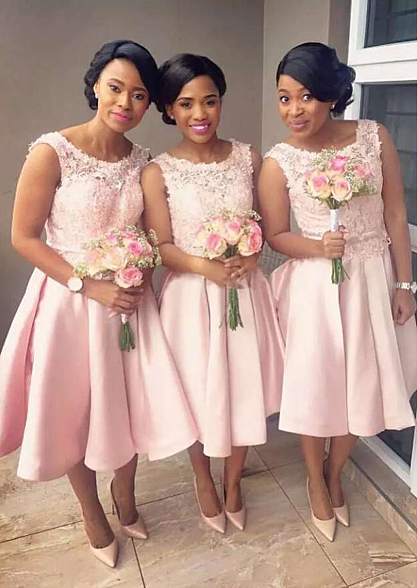 A-line/Princess Bateau Sleeveless Tea-Length Satin Bridesmaid Dresses With Lace