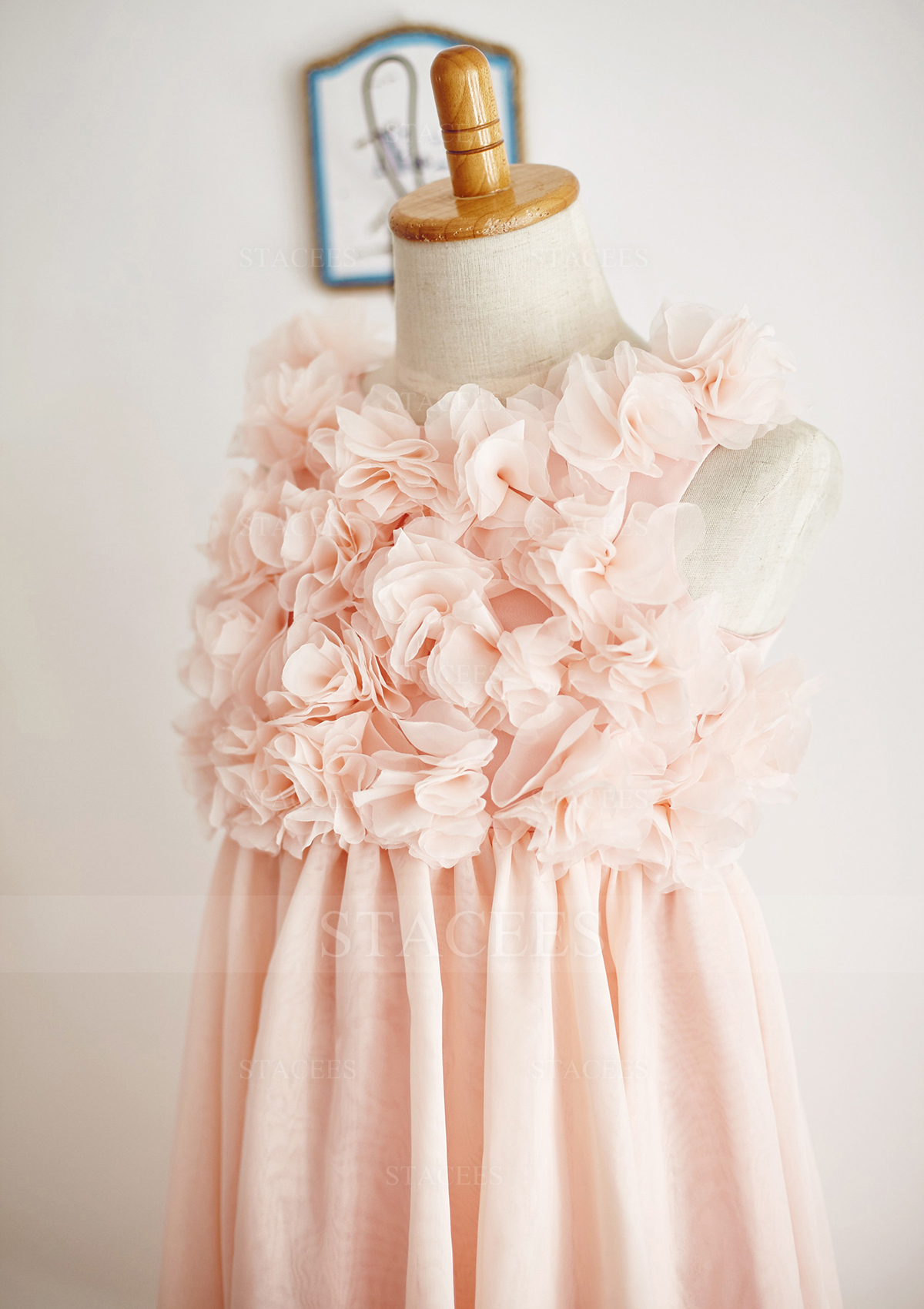 Blushing Pink Beautiful Princess Scoop Neck Tea-Length Chiffon Flower Girl Dress With Flowers - STACEES