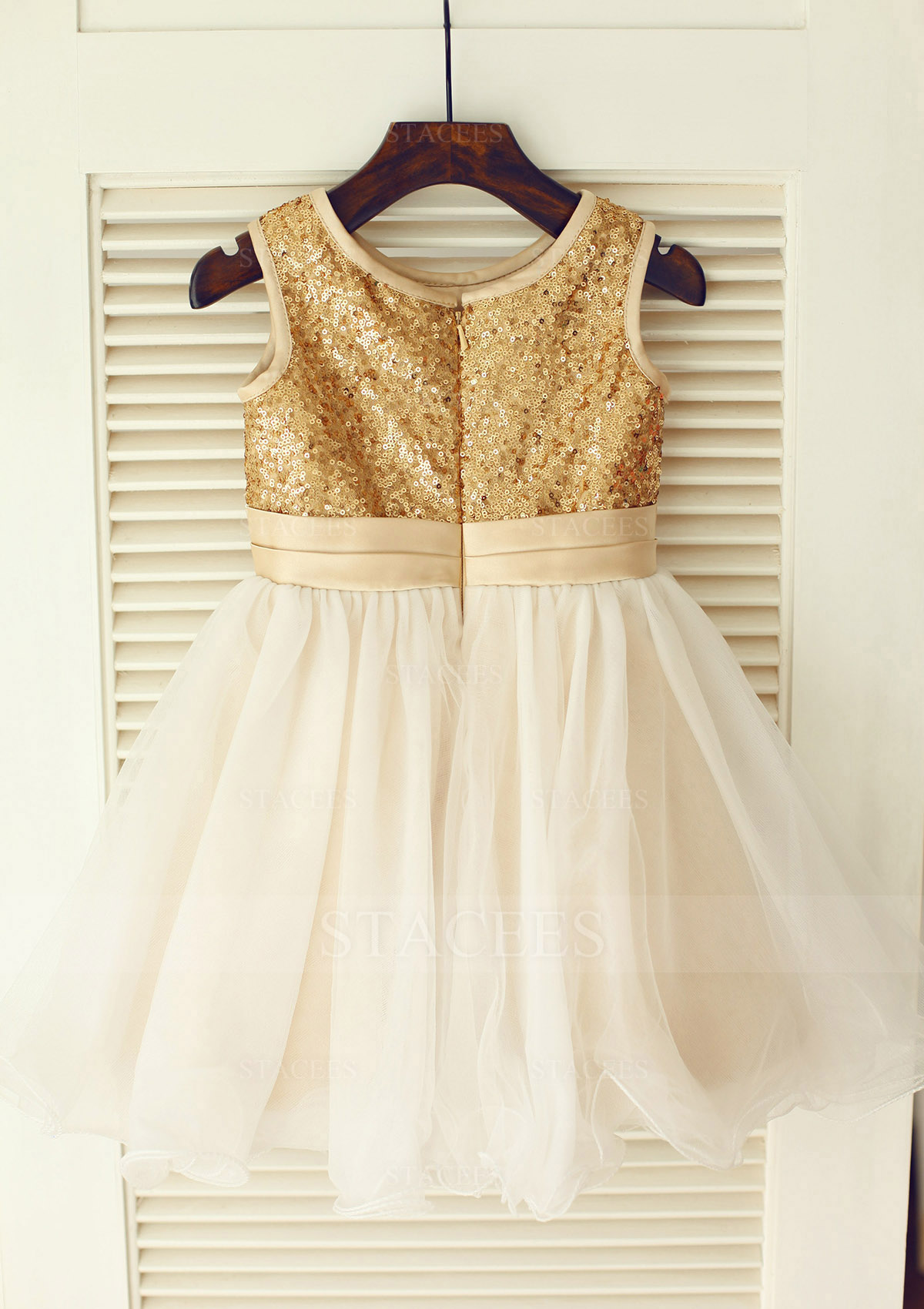 Ivory Alluring Scoop Neck Tulle Sequined A-line Knee-Length Flower Girl Dress With Flowers - STACEES