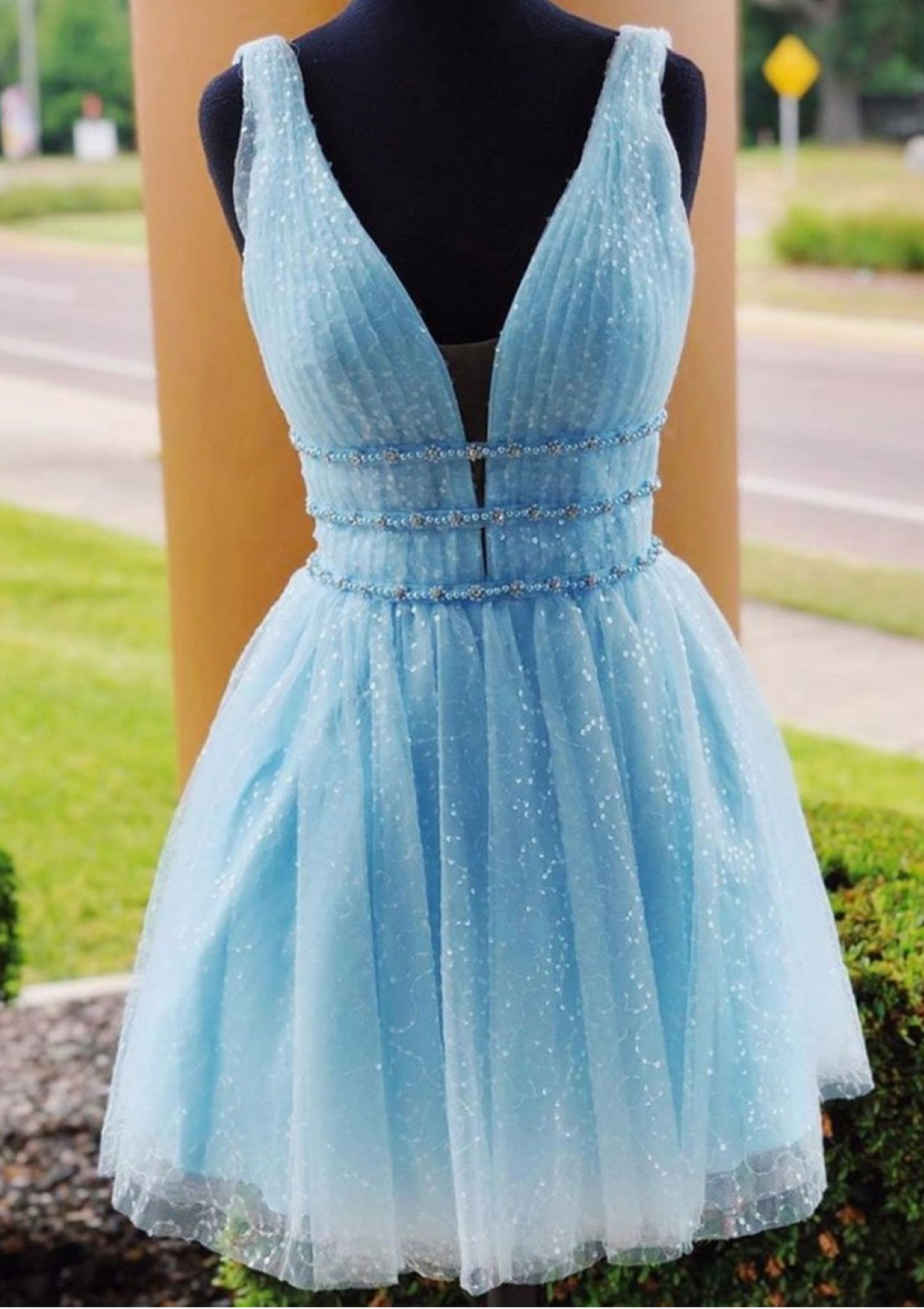 Sky Blue A-line V Neck Sleeveless Tulle Short/Mini Homecoming Dress With Beading Glitter - STACEES