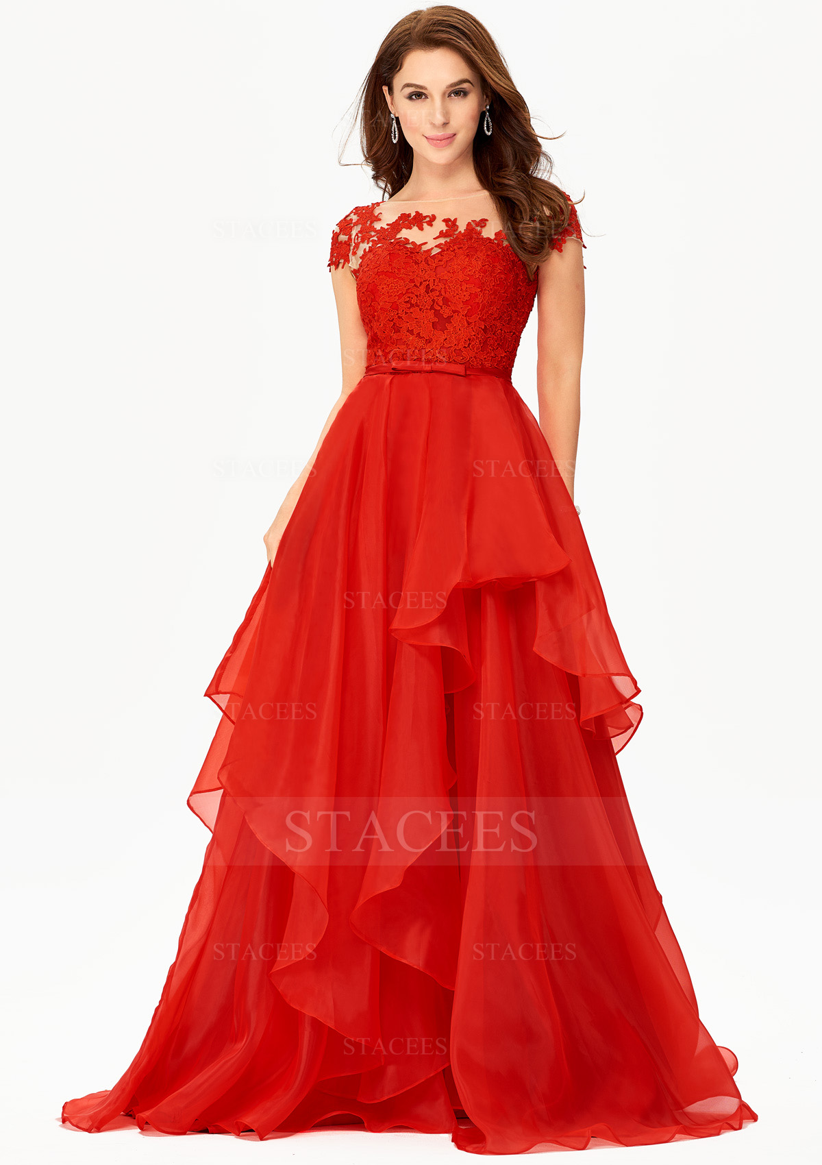 Robe trapèze robe princesse col illusion organza traîne cour robe de bal avec dentelle volants en cascade
