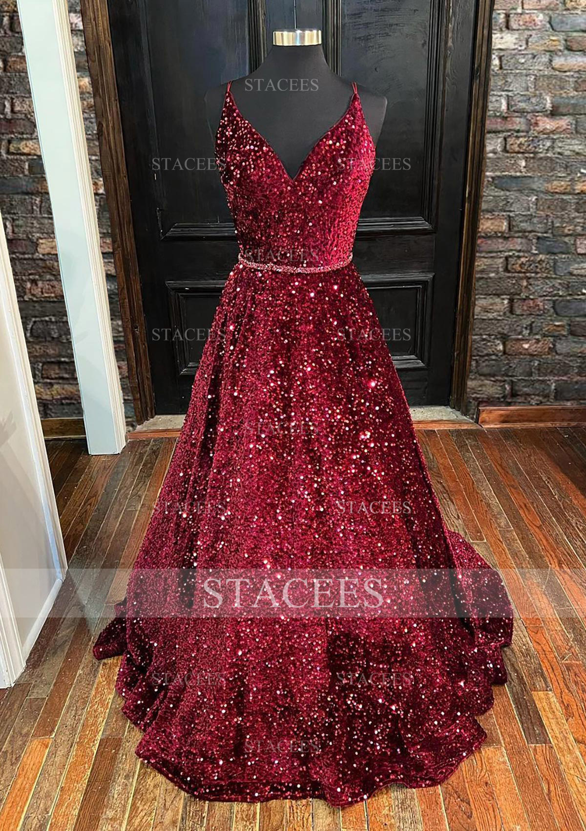 Burgundy A-line V Neck Spaghetti Straps Long/Floor-Length Velvet Sequins Prom Dress With Beading - STACEES