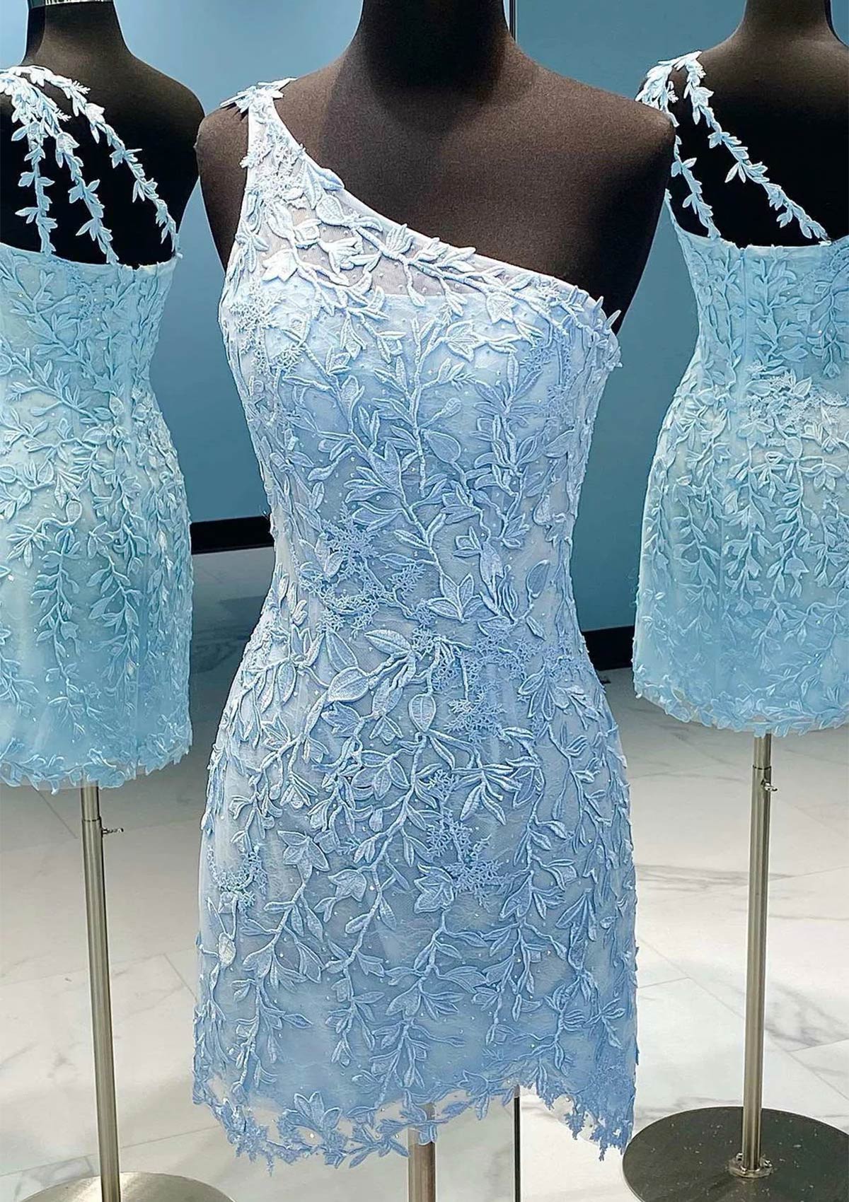 Sky Blue Sheath/Column One-Shoulder Sleeveless Short/Mini Lace Homecoming Dress with Beading - STACEES