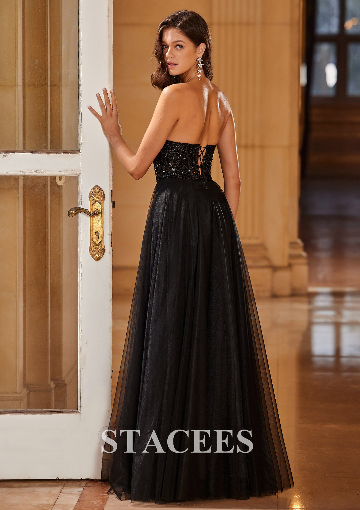 Black A-line Sweetheart Tulle Floor-Length Prom Dress with Sequins - STACEES