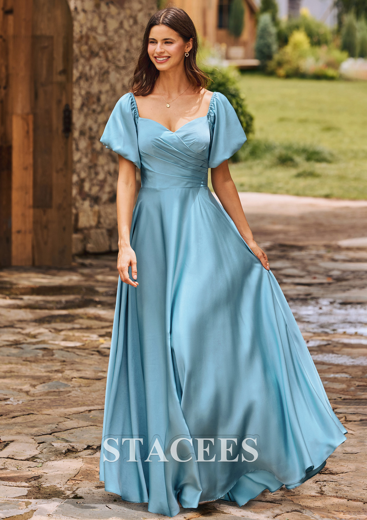 Bleu santorin Robe trapèze col en v satin extensible longueur ras du sol robe de demoiselle d'honneur avec plissé - STACEES
