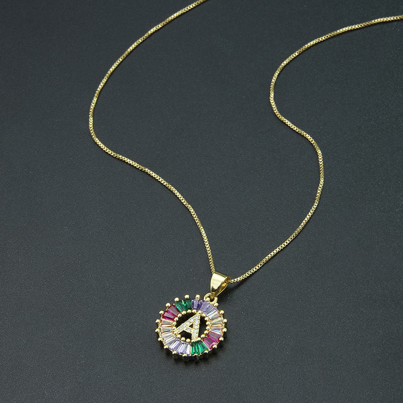 Collar precioso de cobre con circonio cúbico para mujer