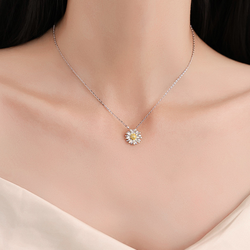 Charmant étincelant fleur argent S925 colliers