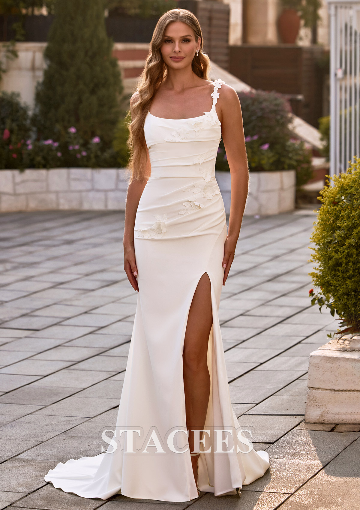 Marfil Corte trompeta/sirena escote redondo crepé elástico cola de corte vestido de novia - STACEES
