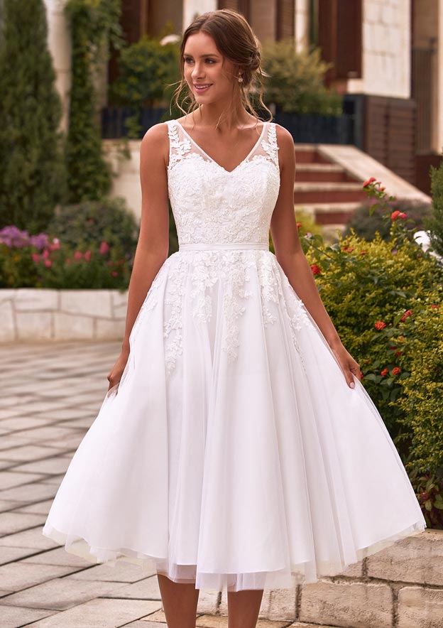 sleeveless women's white wedding dress KissProm A-Line Deep V-neck Sweep Train Tulle Beach Dresses, Diamond / 22 and it becomes a high Sleeveless Wedding Dresses – ABC