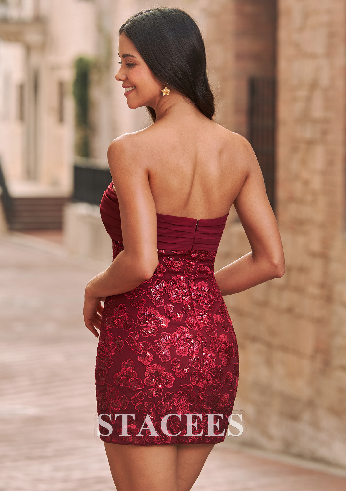 Burgundy Sheath Strapless Ruched Floral Applique Short Mini Homecoming Dress - STACEES
