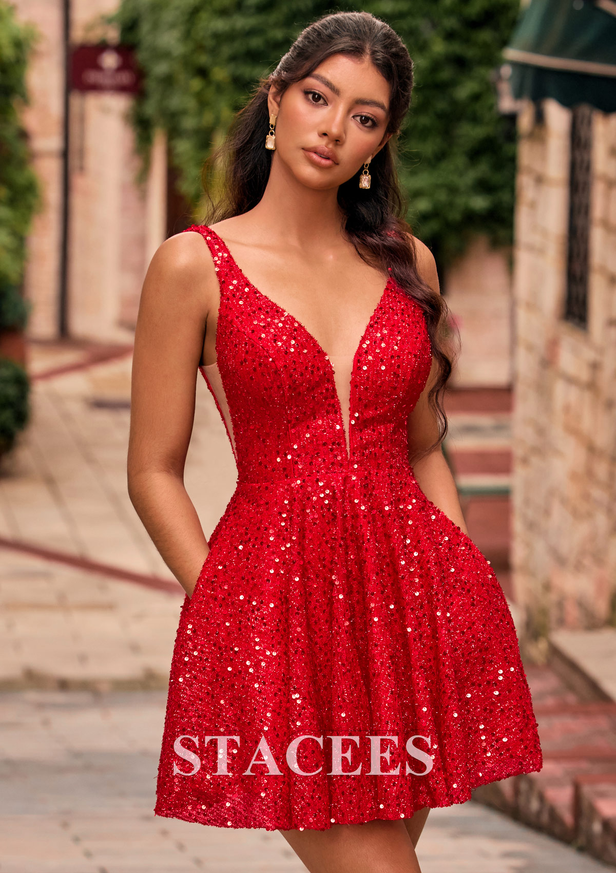 Rouge Robe trapèze col en v paillettes courte/mini robe de fête de la rentrée avec fermeture éclair - STACEES