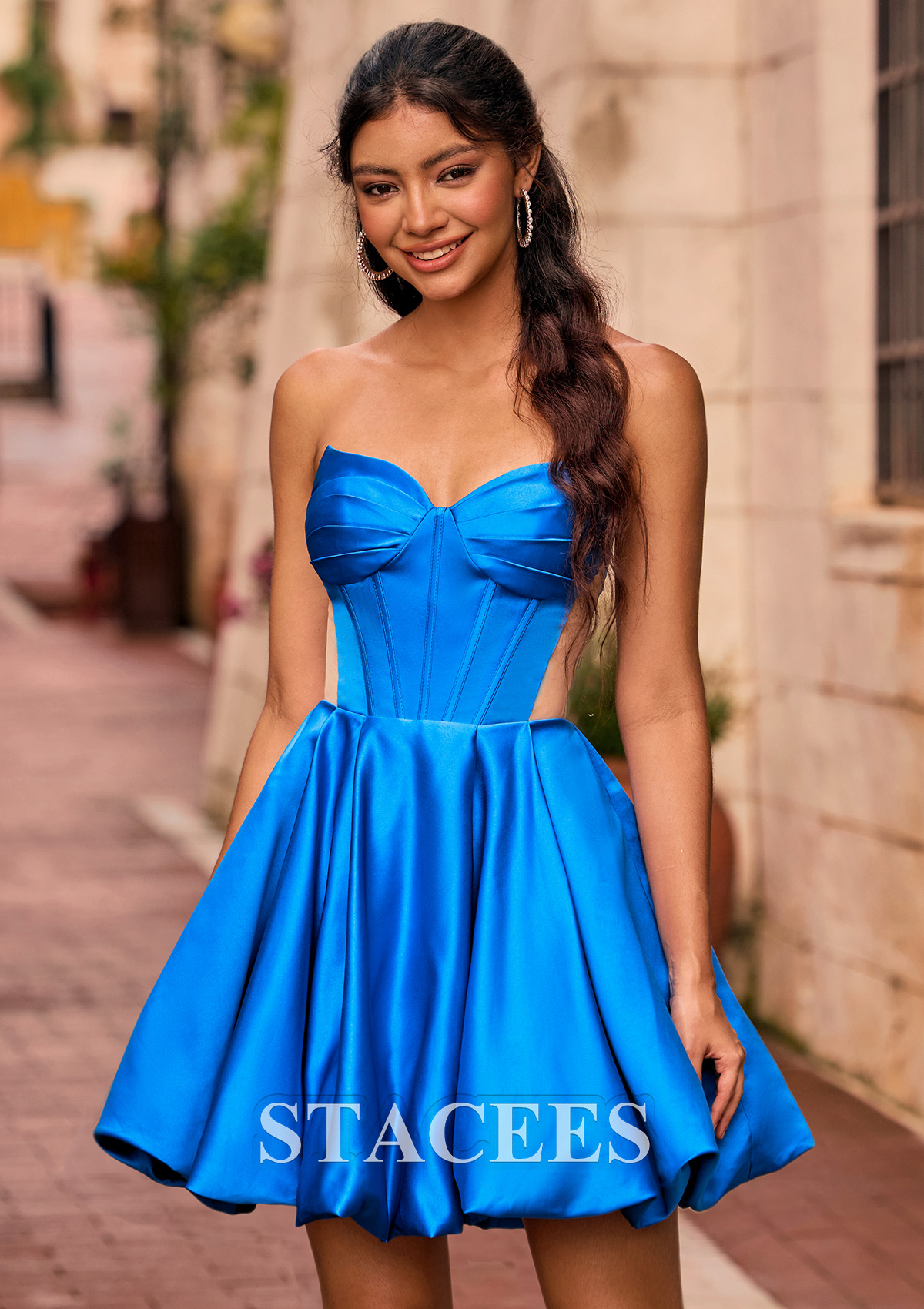 Bleu Océan Robe trapèze col en v satin courte/mini robe de fête de la rentrée avec plissé - STACEES