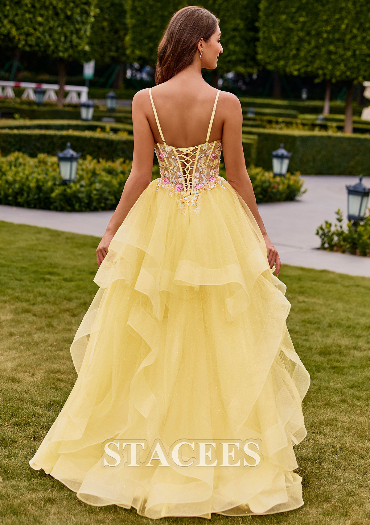 Jaune Trapèze col en v tulle longueur ras du sol robe de bal avec perles volants paillettes - STACEES