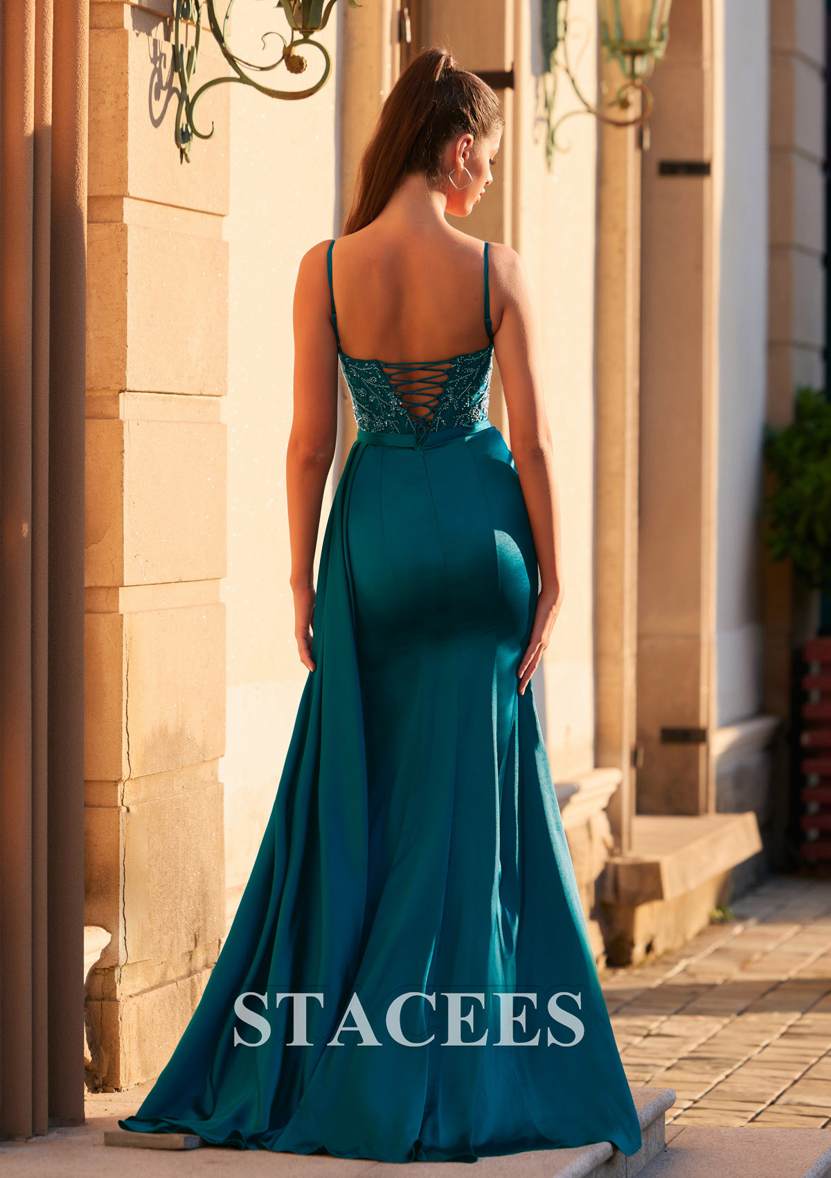 Bleu Paon Trumpette/Sirène col en v satin traîne balayage robe de bal  - STACEES