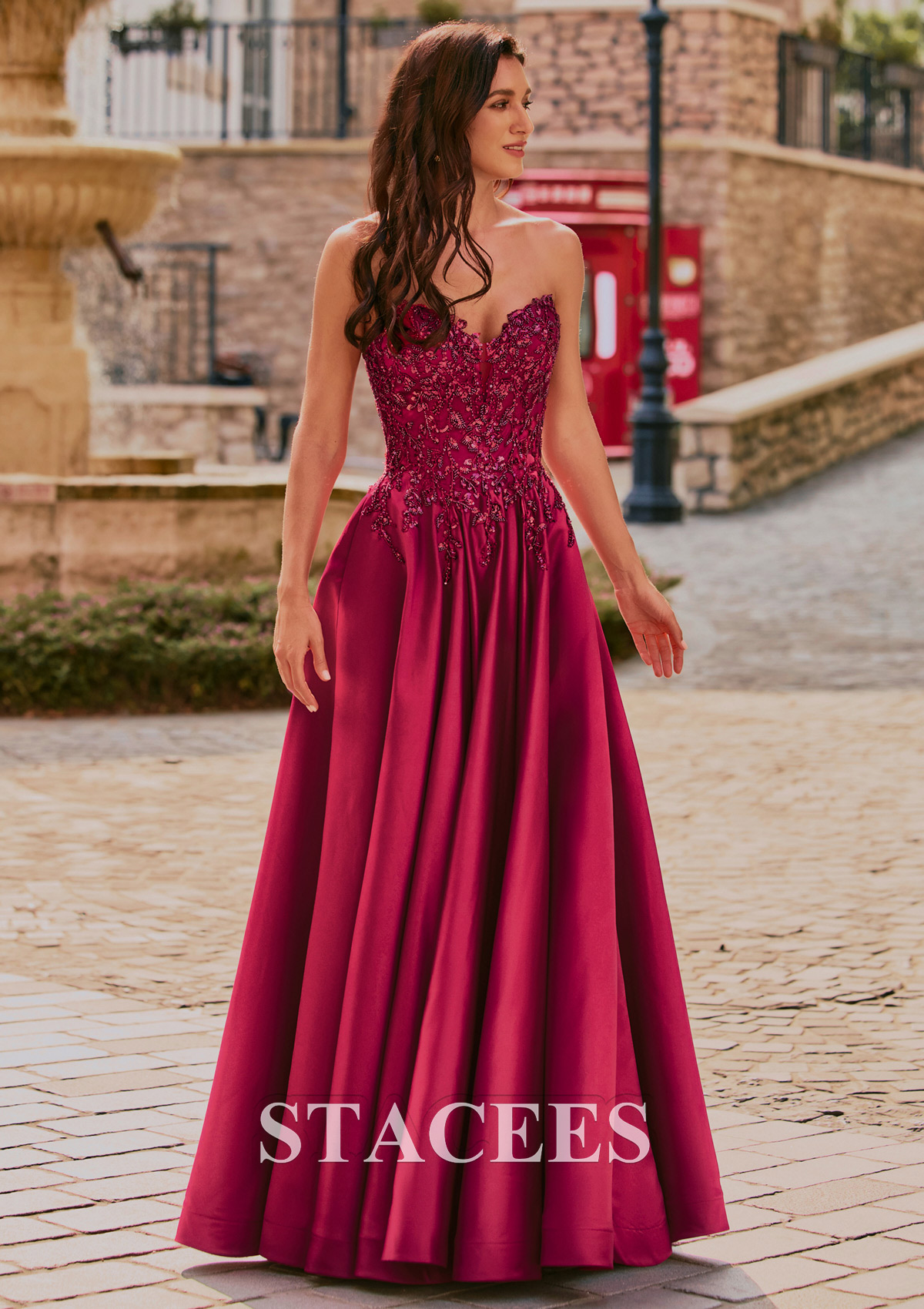 Bordeaux Trapèze col en v satin longueur ras du sol robe de bal avec poches paillettes - STACEES