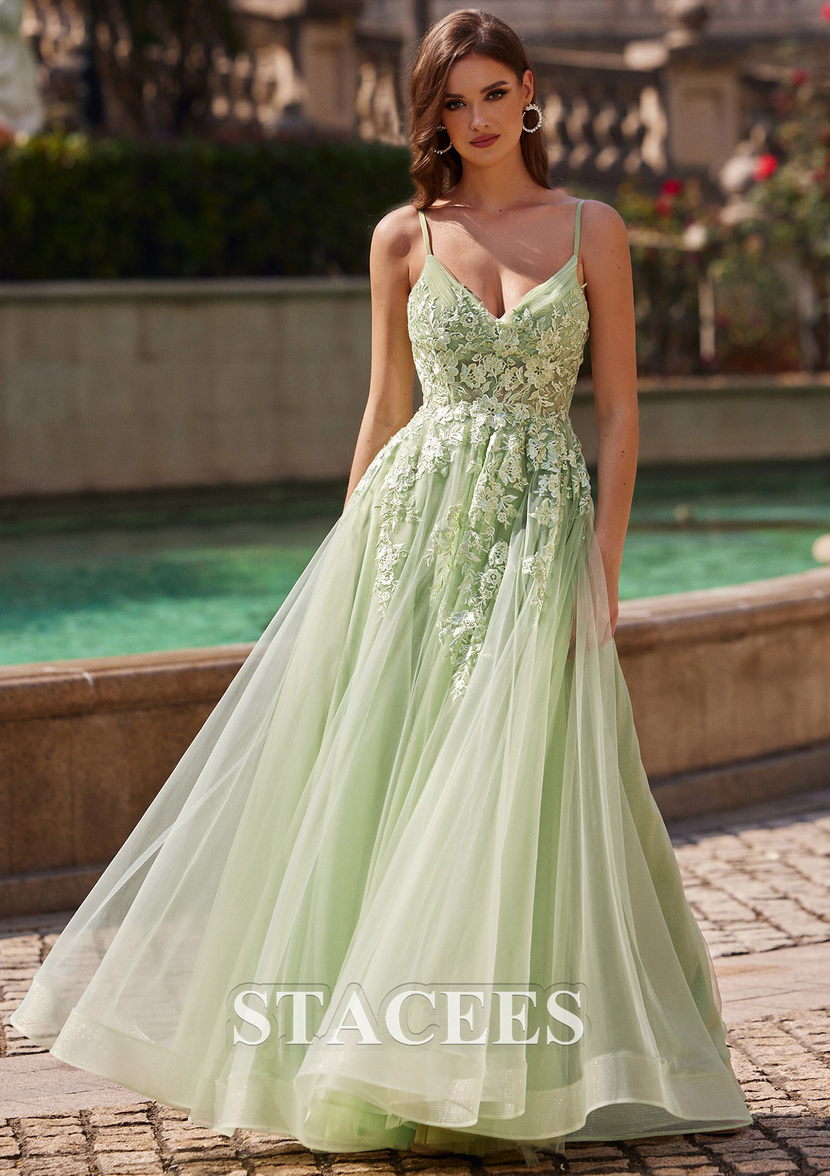 Sauge Trapèze col en v tulle ras du sol robe de bal - STACEES