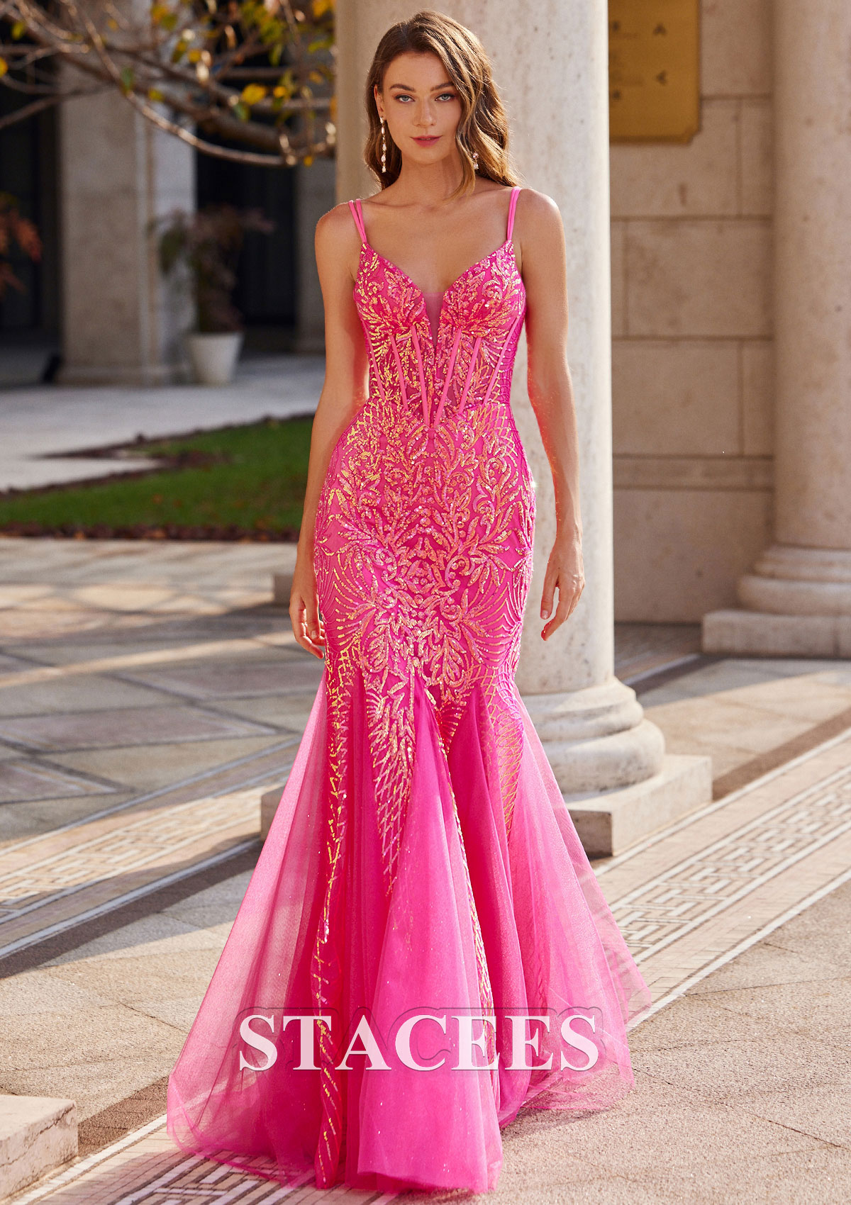 Fuchsia Corte trompeta/sirena escote en v barrer tren tul vestido de graduación - STACEES
