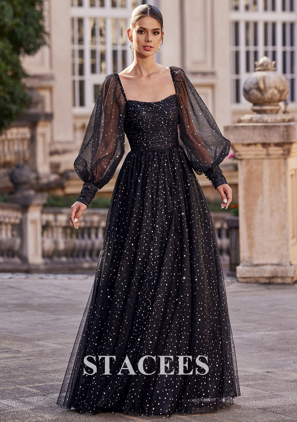 Noir Robe trapèze carrée tulle ras du sol robe de bal - STACEES