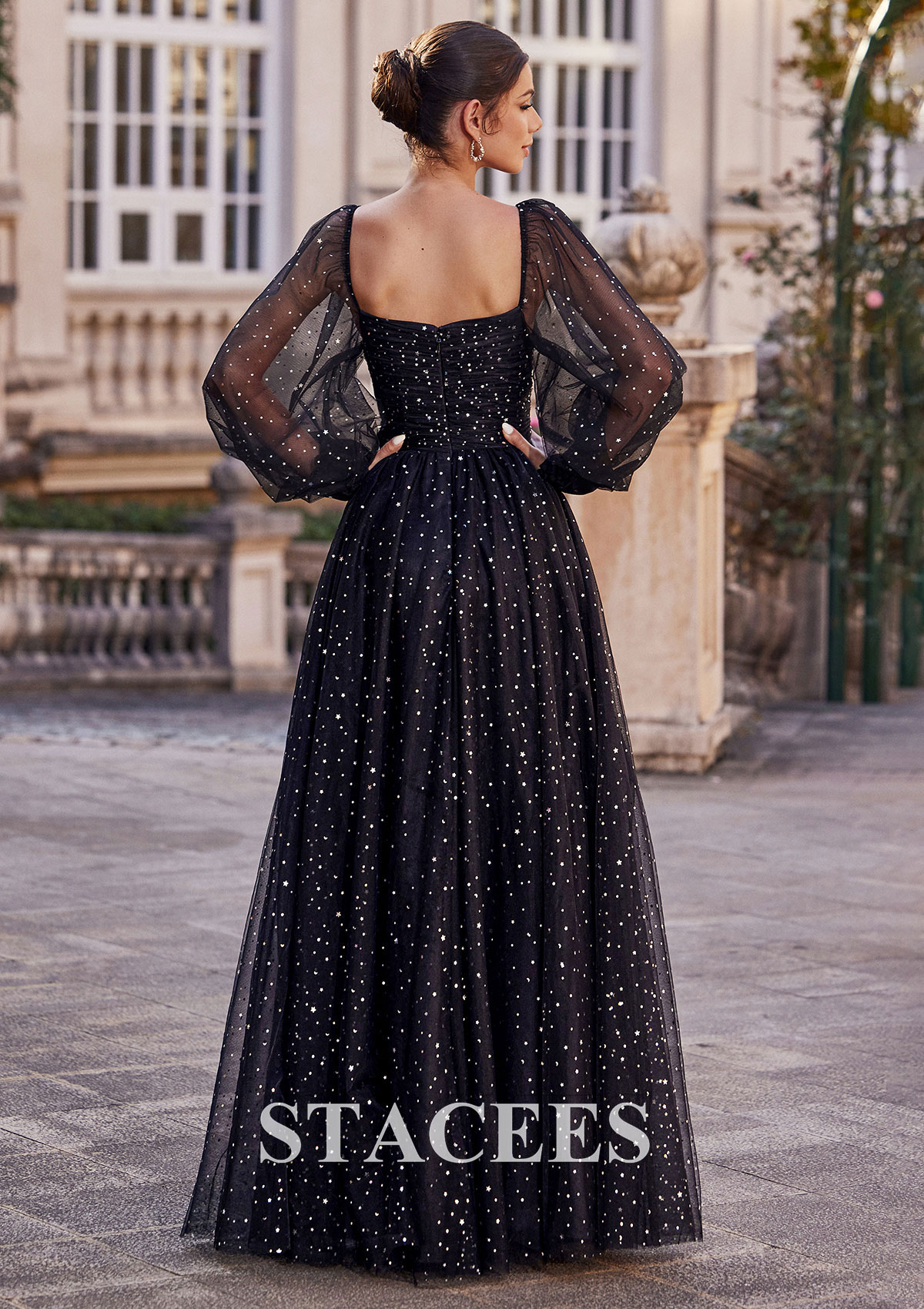 Noir Robe trapèze carrée tulle ras du sol robe de bal - STACEES