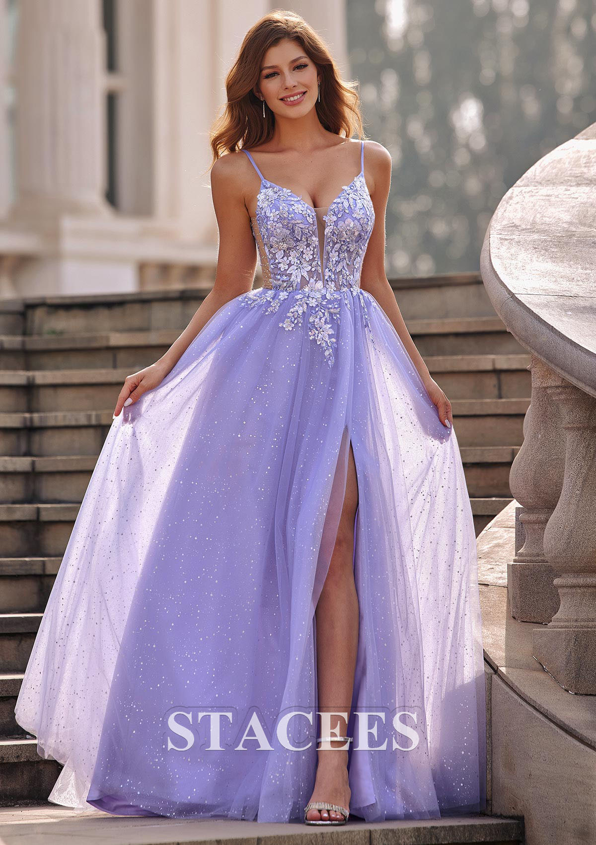Lavande Trapèze col en v tulle traîne balayage robe de bal - STACEES
