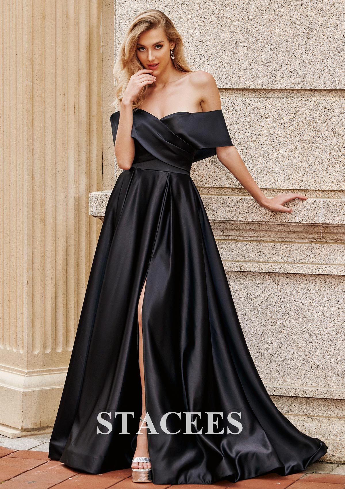 Noir Robe trapèze épaule dénudée satin traîne balayage robe de bal - STACEES