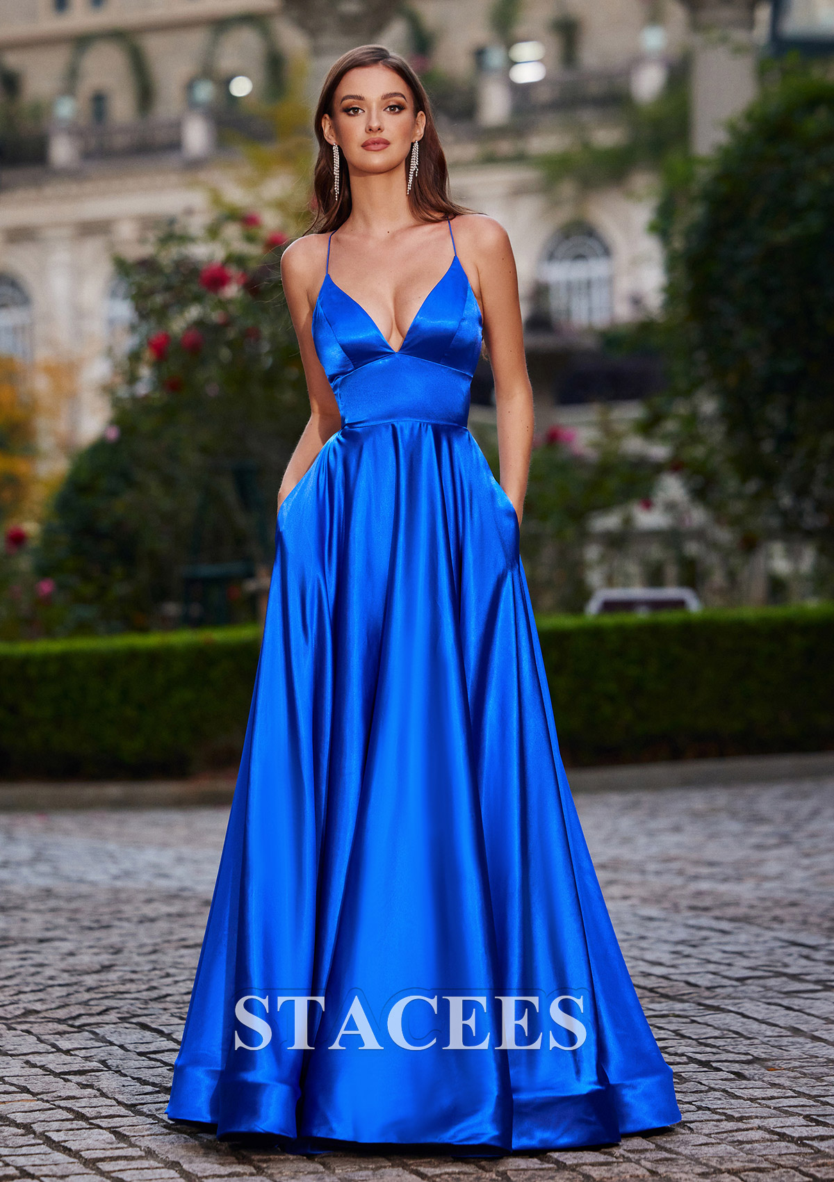 Royal Blue Vestido línea a escote en v tela charmeuse hasta el suelo vestido de graduación - STACEES