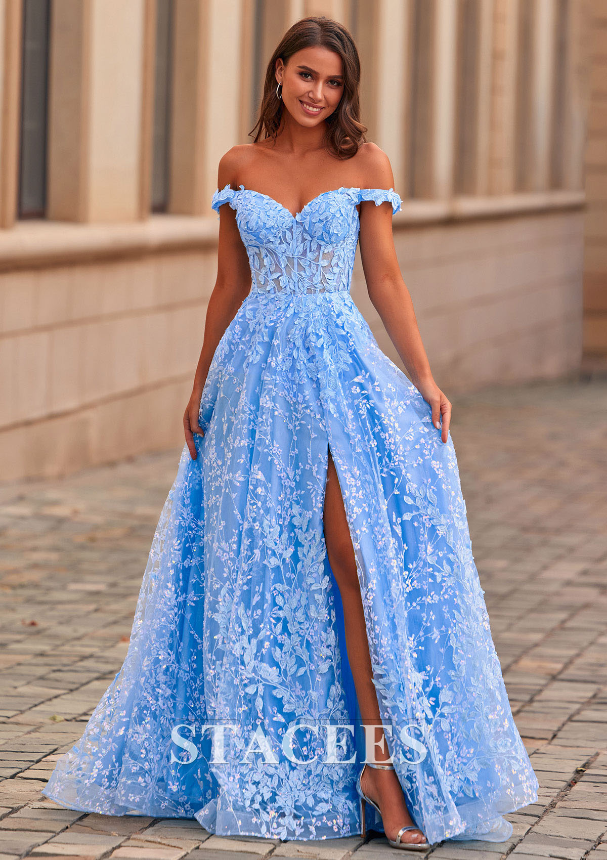 Bleu Ciel Trapèze épaule dénudée tulle traîne balayage robe de bal  - STACEES